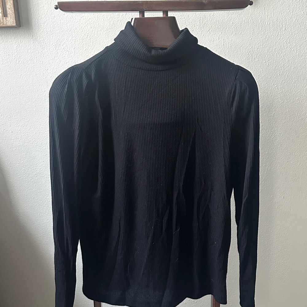 LOFT Black Ribbed Turtleneck Top